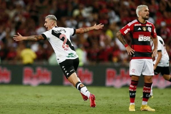 Pumita Rodríguez foi o autor do único gol da partida entre Flamengo e Vasco