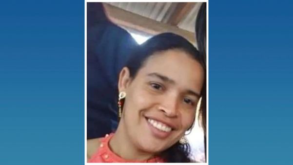 Vanderlúcia Ferreira de Souza, de 37 anos, morreu após ser baleada durante festa que deu na própria casa em Domingos Martins