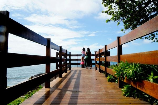 Farol de Santa Luzia, em Vila Velha, mistura a bonita vista com a importância história por Fernando Madeira