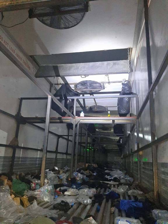 O resgate dos 343 migrantes foi realizado em coordenação com a Agência de Investigação Criminal da Procuradoria Geral da República (FGR) do México