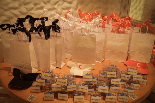 Jantar das Mulheres promovido pela  Alphamar