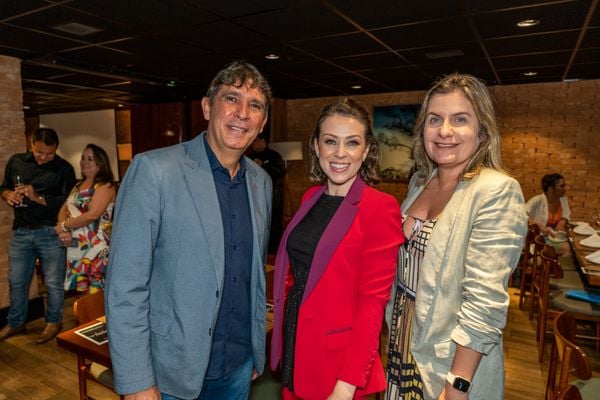Peterson Pereira, Gabi Iamonde e Daniela Andrade