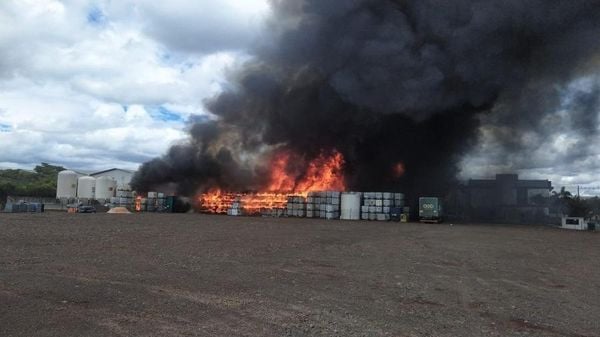 Incêndio atinge indústria química em Xanxerê (SC)