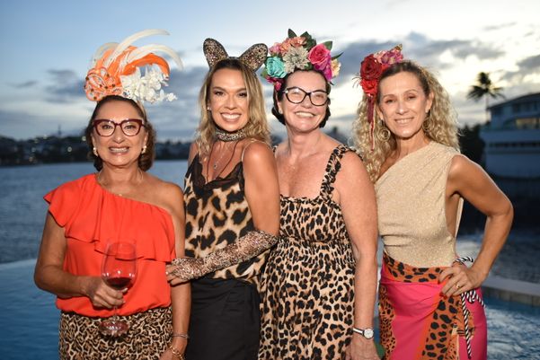 Nazaré Neves, Andreia Lopes, Eulalia Chieppe e Ana Claudia Cardozo