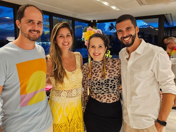 Rodrigo Larica e Ivana Leitão, Marina Monteiro e Rodolfo Feliz