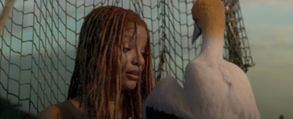 Novo trailer de 'A Pequena Sereia' mostra transformação de Ariel em humana