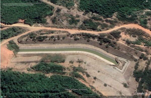 Outra imagem captada em 23 de maio de 2021 pelo Google Earth Pro mostra um dos trechos do Canal executado.