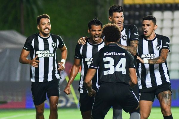Botafogo vence o Brasiliense por 4 a 1 no Kleber Andrade e avança na Copa do Brasil