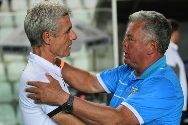 Botafogo vence o Brasiliense por 7 a 1 pela Copa do Brasil no Kleber Andrade por Vitor Jubini