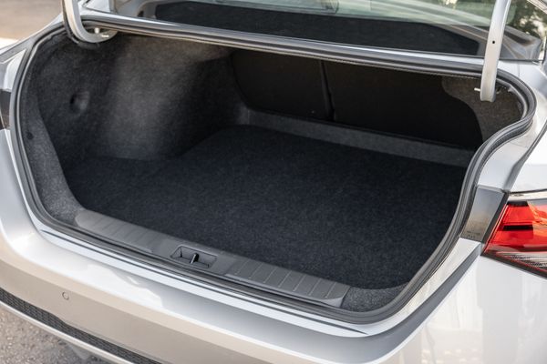Novo Nissan Sentra - Detalhes no design por Nisan/Divulgação