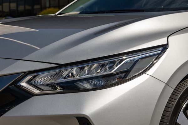Novo Nissan Sentra - Detalhes no design por Nisan/Divulgação