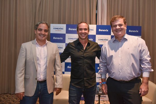 Claudney  Guimarães, Caio Ribeiro e Gustavo Peixoto 