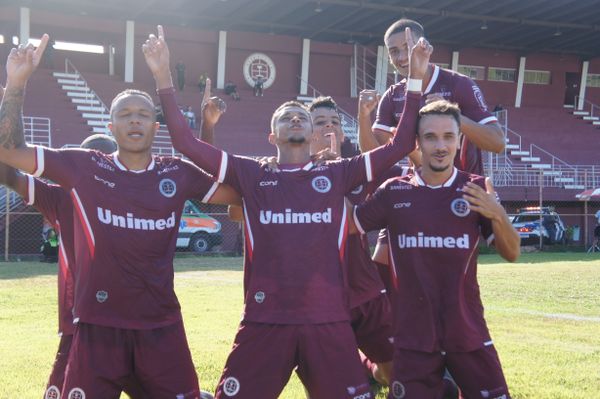 Vitória no clássico pode dar um novo gás para a Desportiva Ferroviária