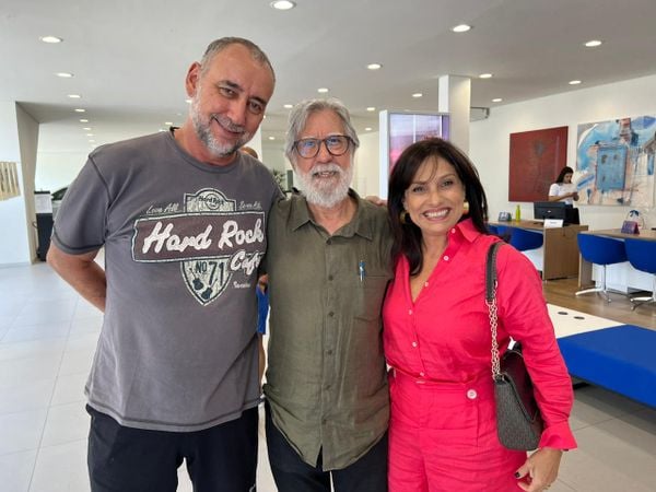 Marcos Perez, Wagner Veiga e Flávia Brandão