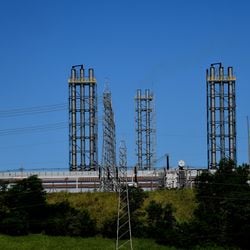 Das 100 usinas contratadas, sete ficam ou ficarão no Espírito Santo. A nova capacidade amplia em 10% o atual parque de fornecimento