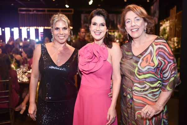 Luciana Rasseli, Renata Rasseli e Penha Nonato
