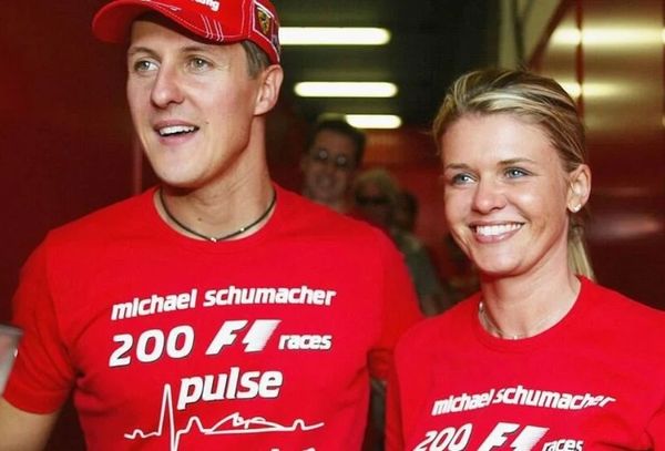 Michael Schumacher é casado com Corinna desde 1995