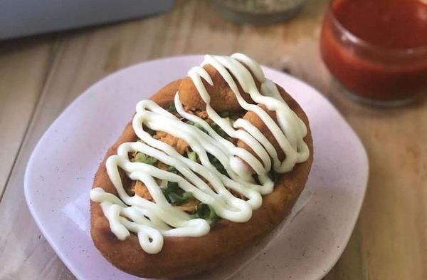 Ovo de Páscoa de coxinha de frango com catupiry