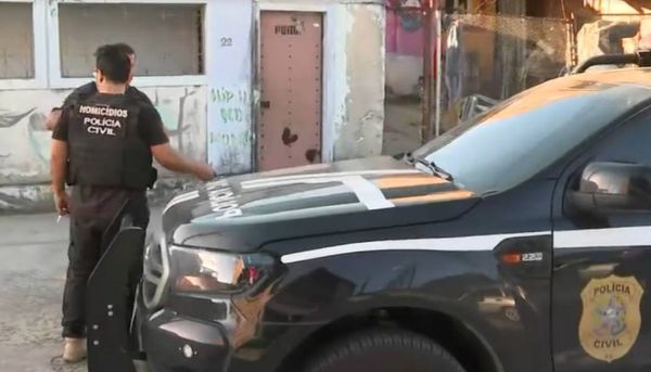 Operação da Polícia Civil na região do Morro do Romão, em Vitória