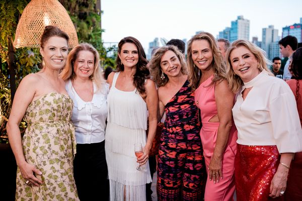 Raphaela Milet, Sandra Fonseca, Rosana Guasti, Renata Pacheco, Denise Gazzinelli e Ada Mota