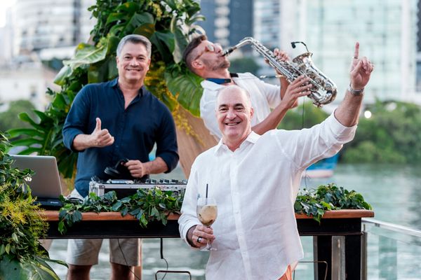 Serjão Magalhães, DJ De Prá e João Vinícius Sax