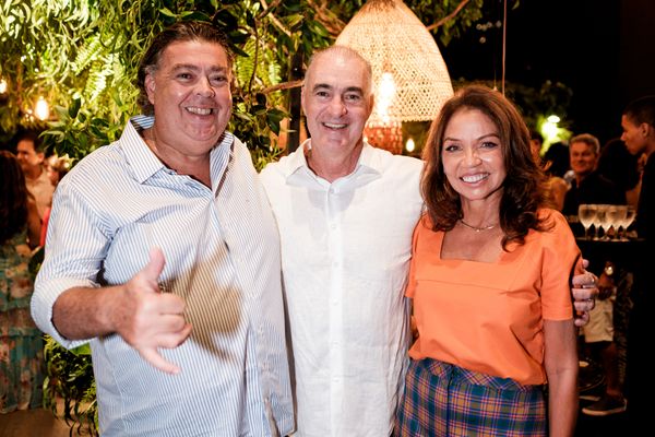 Toni Ferreira, Serjão Magalhães e Ana Clark