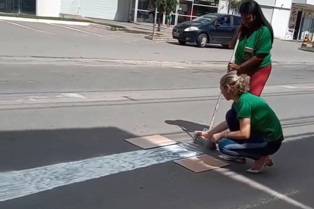 Faixas de pedestres são pintadas em Ipumirim para melhorar a