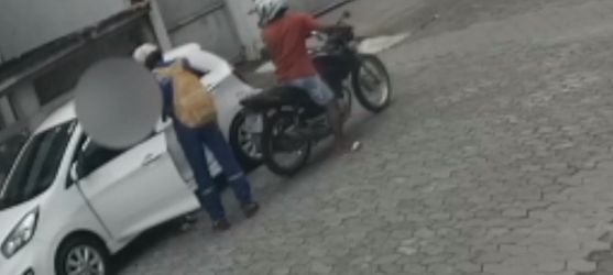 A Gazeta  Muro em estacionamento ameaça desabar em Cariacica