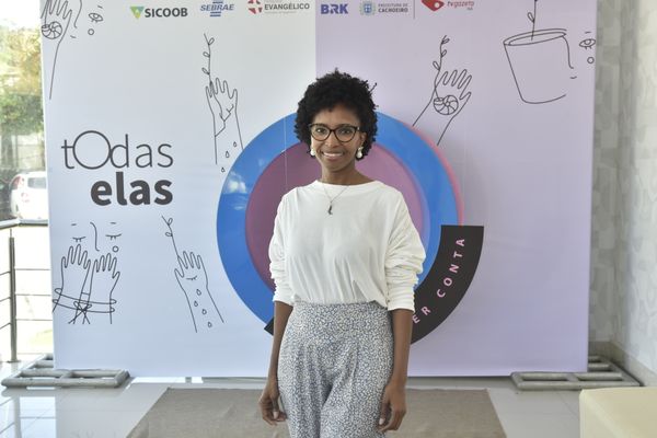 Adriana Cardoso, coordenadora de Projetos e Controle de Obras da BRK Ambiental por @wallacehullfotografias