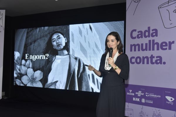 Evento inspira mulheres com o exemplo e histórias de outras mulheres