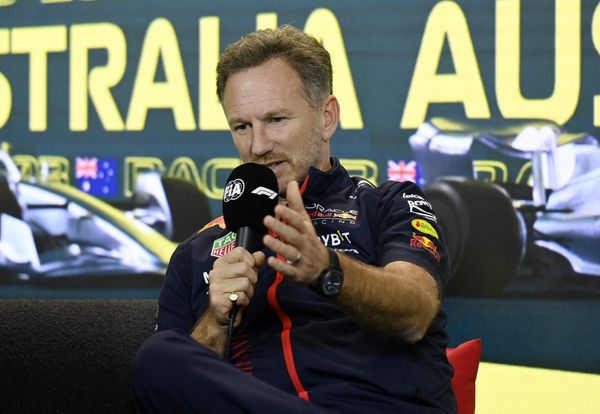 Christian Horner afirmou durante entrevista coletiva na Austrália que os pilotos 'Sabem que a equipe vem primeiro'