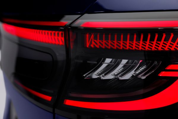 Detalhes externos do novo Renault Espace 2024 por Renault/Divulgação
