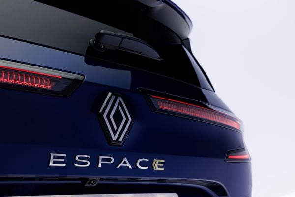 Detalhes externos do novo Renault Espace 2024 por Renault/Divulgação