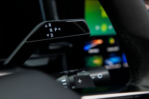 Detalhes internos do novo Renault Espace 2024 por Renault/Divulgação