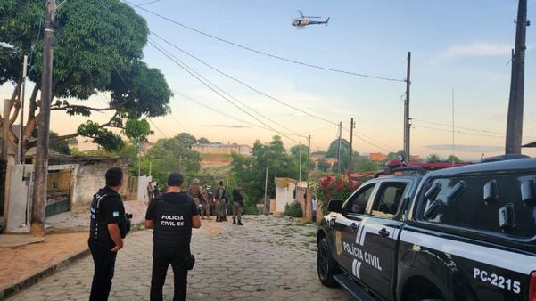 Operação policial começou logo cedo em Jaguaré