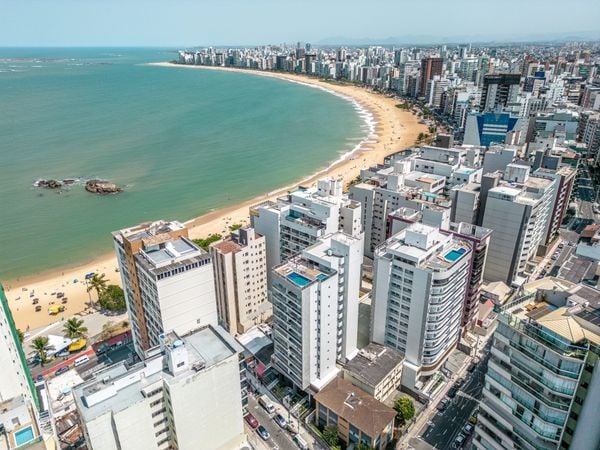 Orla de Vila Velha é alvo de projetos imobiliários voltados para o mercado de alto padrão