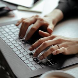 Capacitações serão realizadas em unidades móveis que vão circular por bairros da cidade, em parceria com o Senai