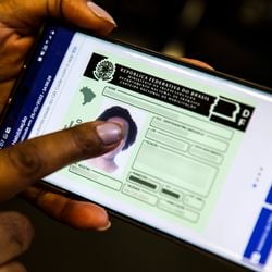 Os contemplados precisam se inscrever na aba CNH Social do Detran ES até o dia 17 de julho
