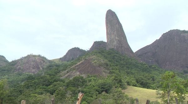 Produção de doces artesanais e paisagens de tirar o fôlego no Pico do Itabira por Matheus Martins 