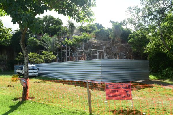 Prefeitura de Vitória inicia obras para conter estrutura rochosa no Parque Pedra da Cebola