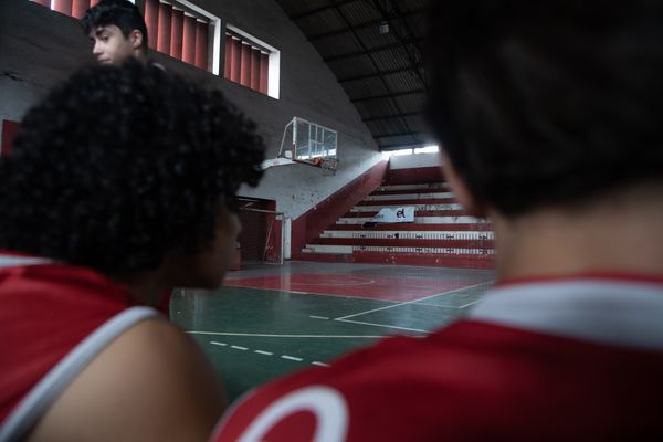 Cleveland Cavaliers vai reformar duas quadras do Saldanha da Gama por Fernando Madeira