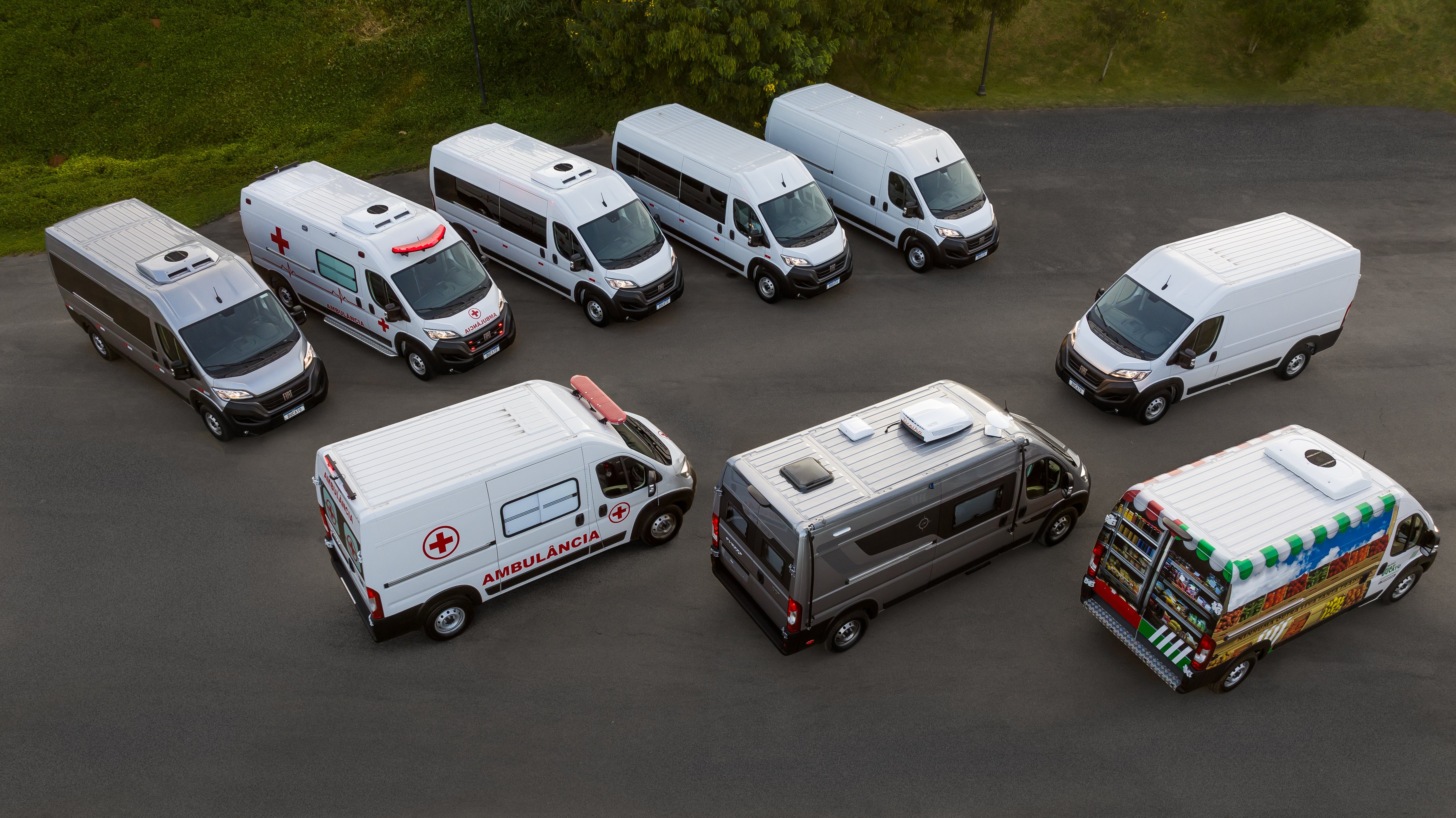 Quarta geração da van chega ao mercado com a promessa de mais desempenho e economia. Modelo tem cinco opções de configuração