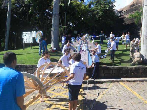Terço Gigante é erguido no Convento da Penha por Divulgação / Fernando Ribeiro