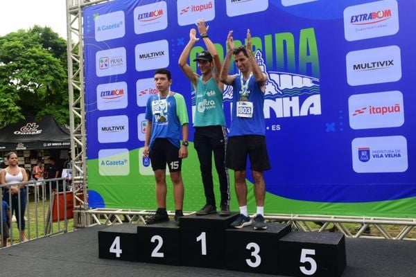 Premiação da 10ª edição da Corrida da Penha, em Vila Velha por Carlos Alberto Silva