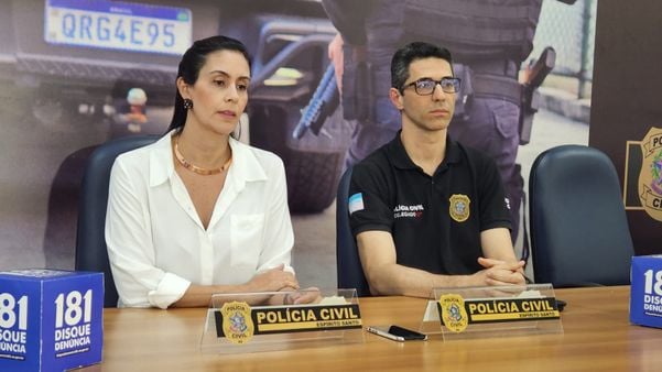 Suspeito é preso após dar três tiros no peito de ex por ela querer ir à praia