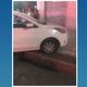 Imagem - Carro invade calçada e atinge mulheres após acidente em Linhares
