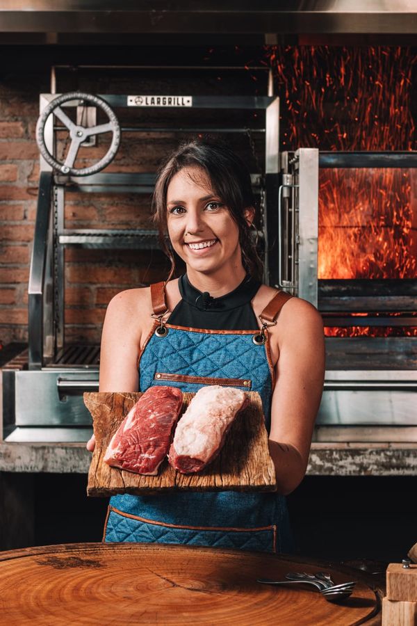 Carol Armenio dará a aula show “Construindo sabores para o seu churrasco” 