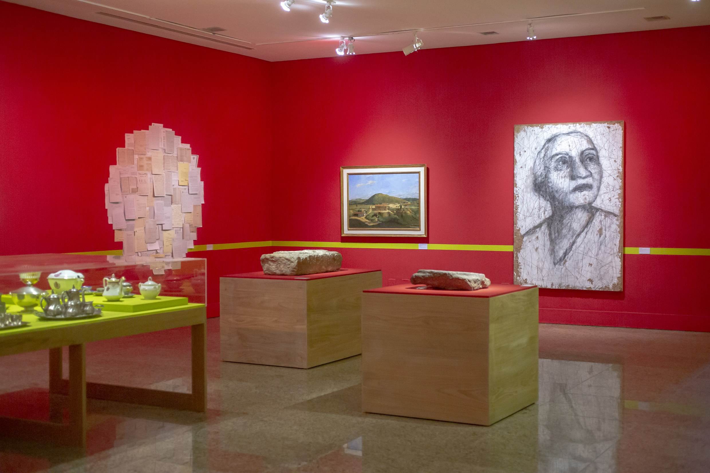 Coletânea reúne itens do acervo do Instituto Histórico e Geográfico Brasileiro (IHGB) e obras de quatro artistas capixabas em mostra aberta até 18 de junho