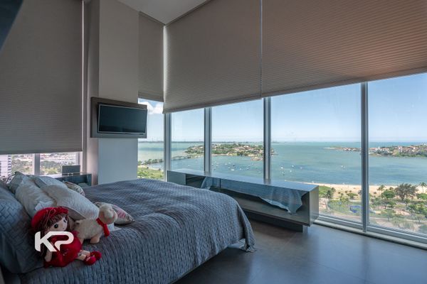 Cobertura triplex no Edifício Victor Hugo, na Praia do Canto, em Vitória por Kleverson Passos/Divulgação