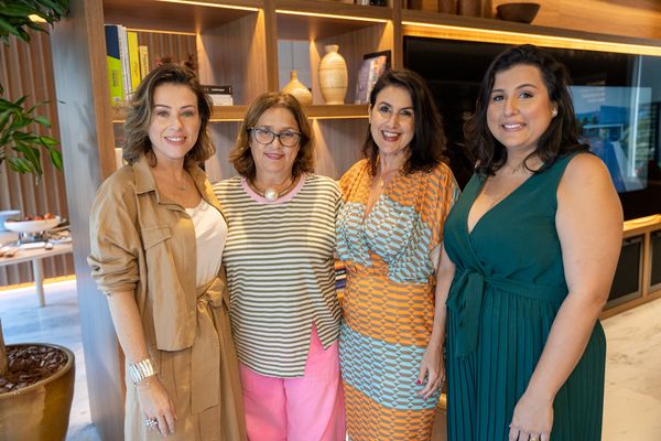 Gabi Iamonde, Tereza Aragão, Renata Rasseli e Pamela Silva